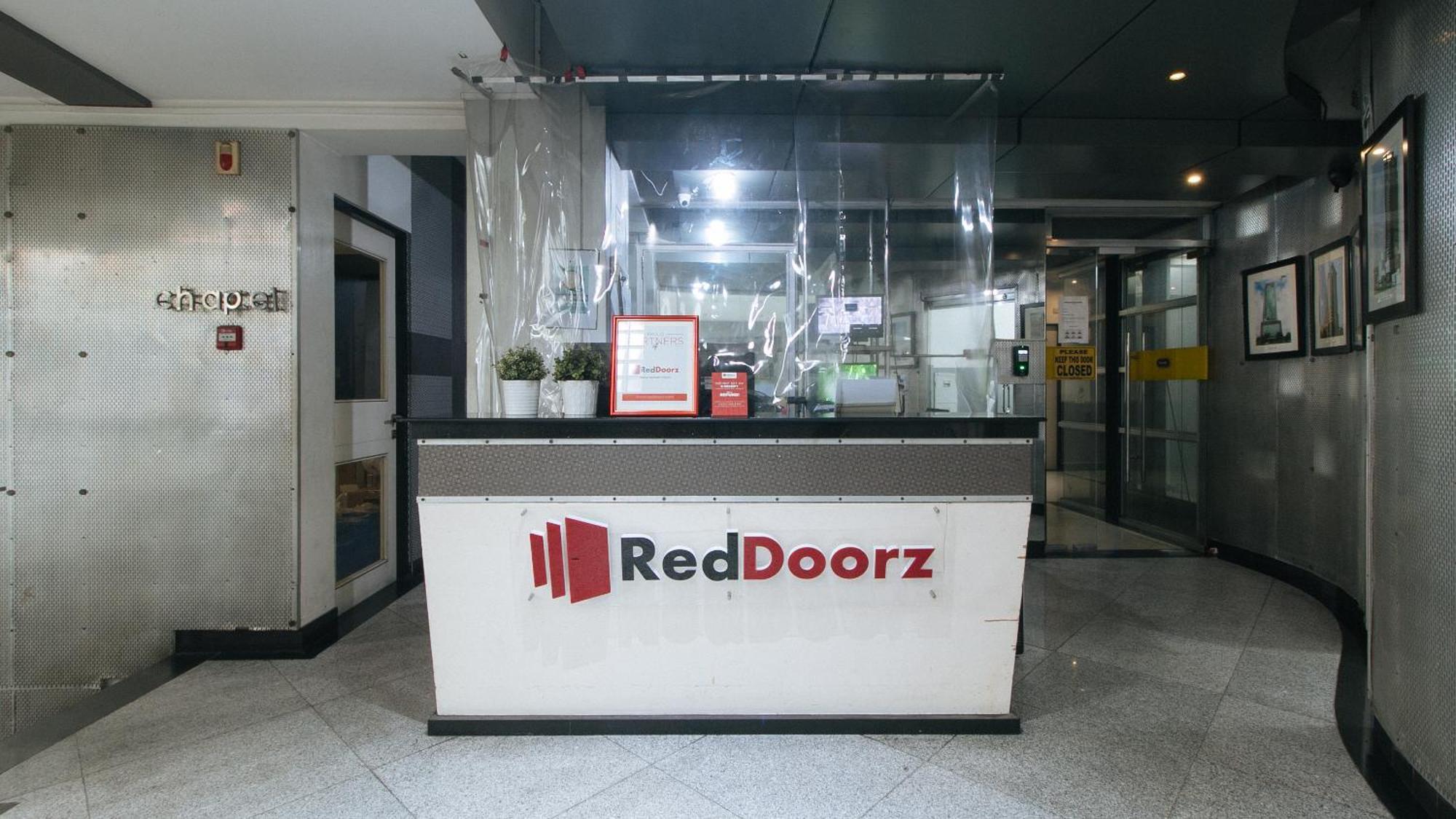 Reddoorz Plus At Banawe Quezon City Eksteriør billede