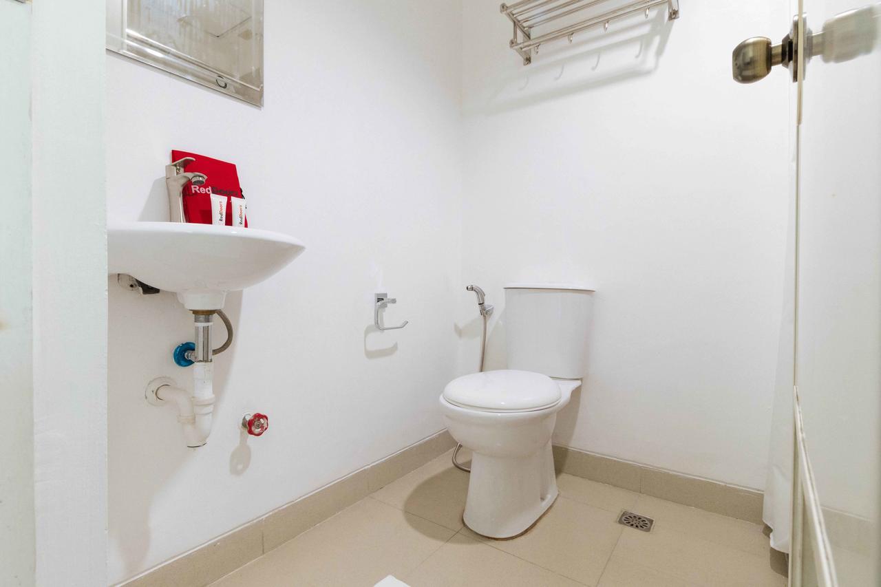 Reddoorz Plus At Banawe Quezon City Eksteriør billede