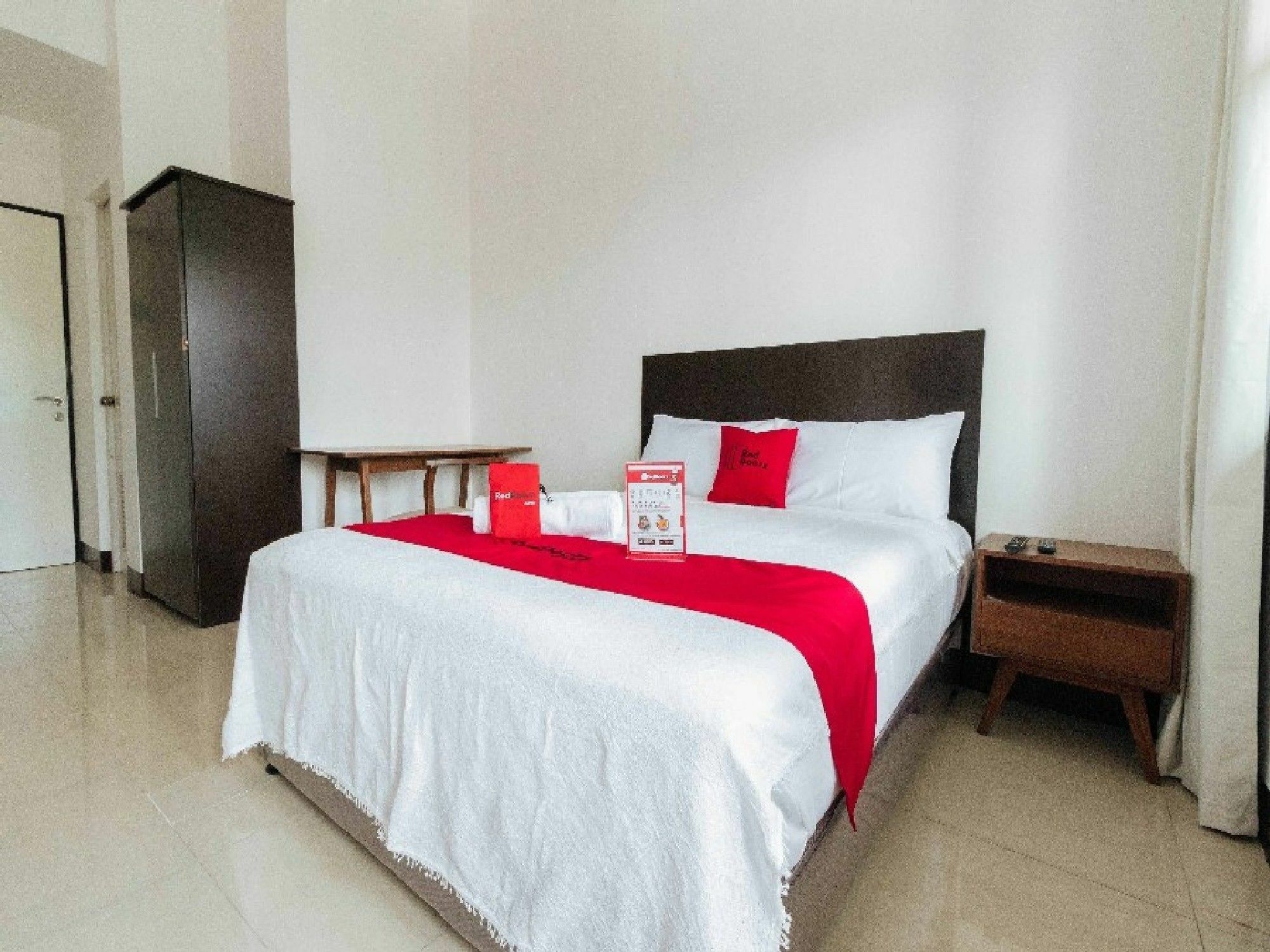 Reddoorz Plus At Banawe Quezon City Eksteriør billede